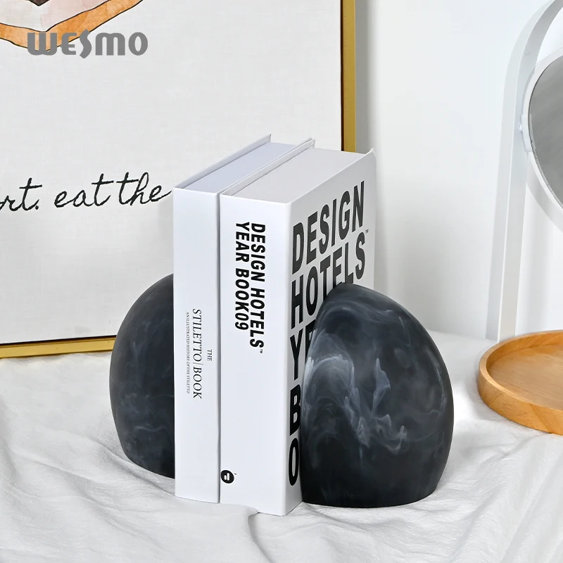 Modern Nordic Home Decor Resin Bookends Home Art Ornament Decoration Table Decorative Objects