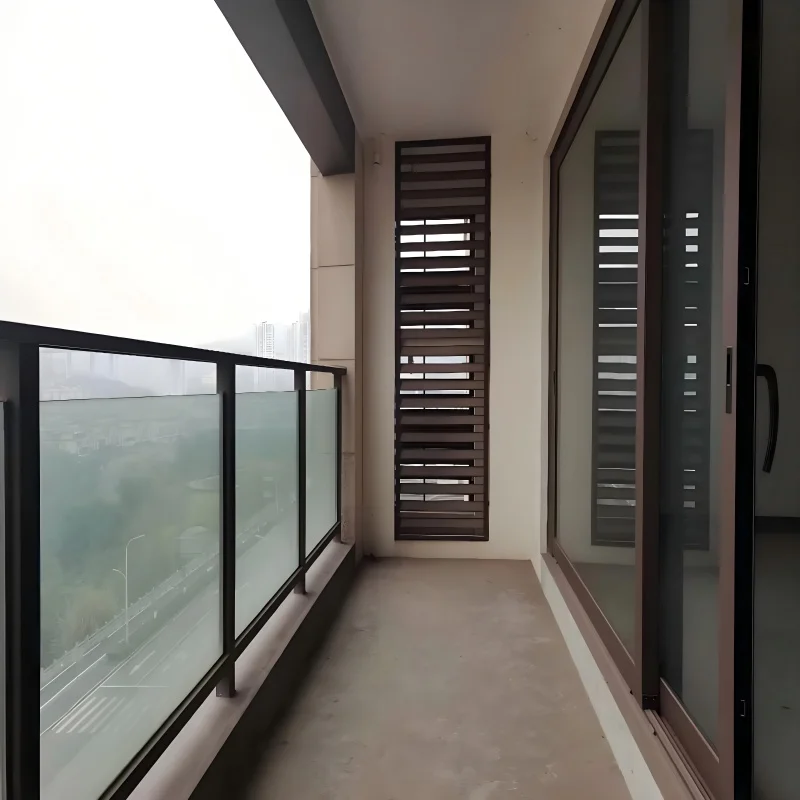 Aluminum Alloy, Glass Antique Style Outdoor Balcony Railings Curved Design with Scroll Details for Villa Fence factory