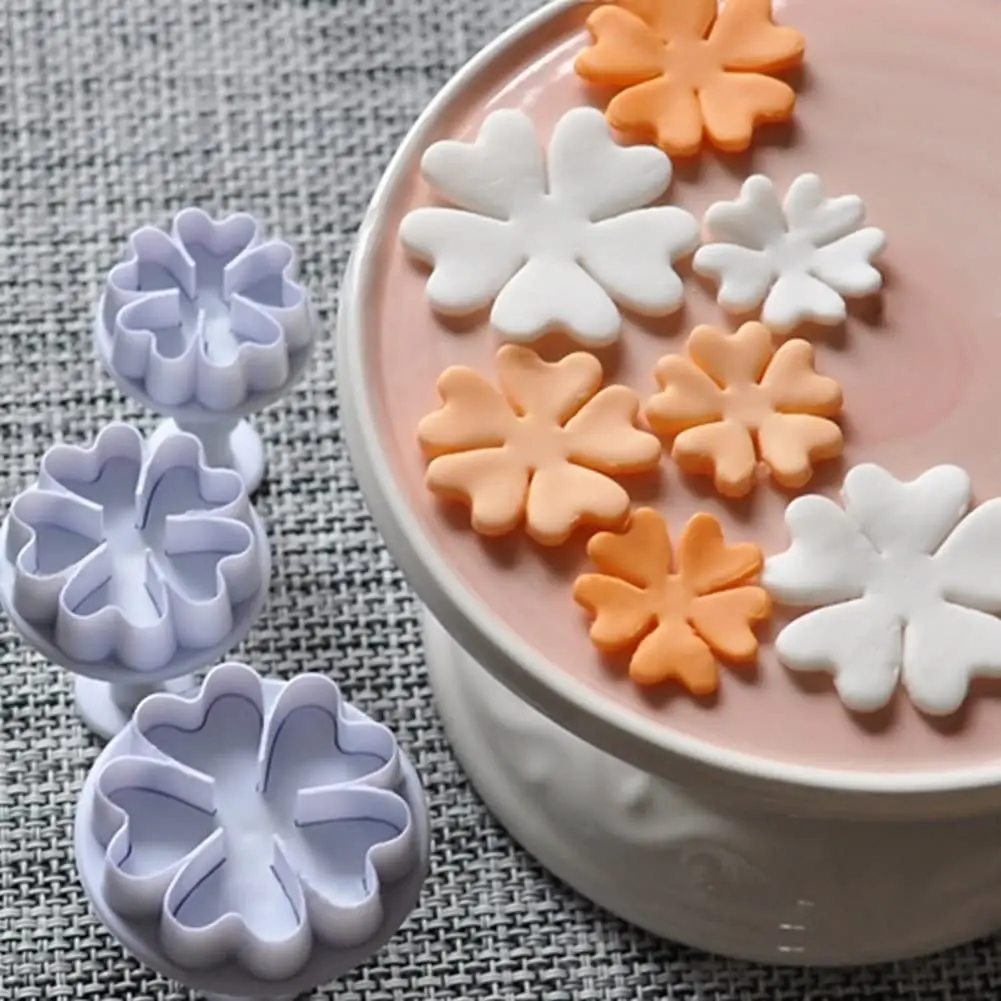 Food grade plastic baking tools set flower shape cookie and fondant cutters mold