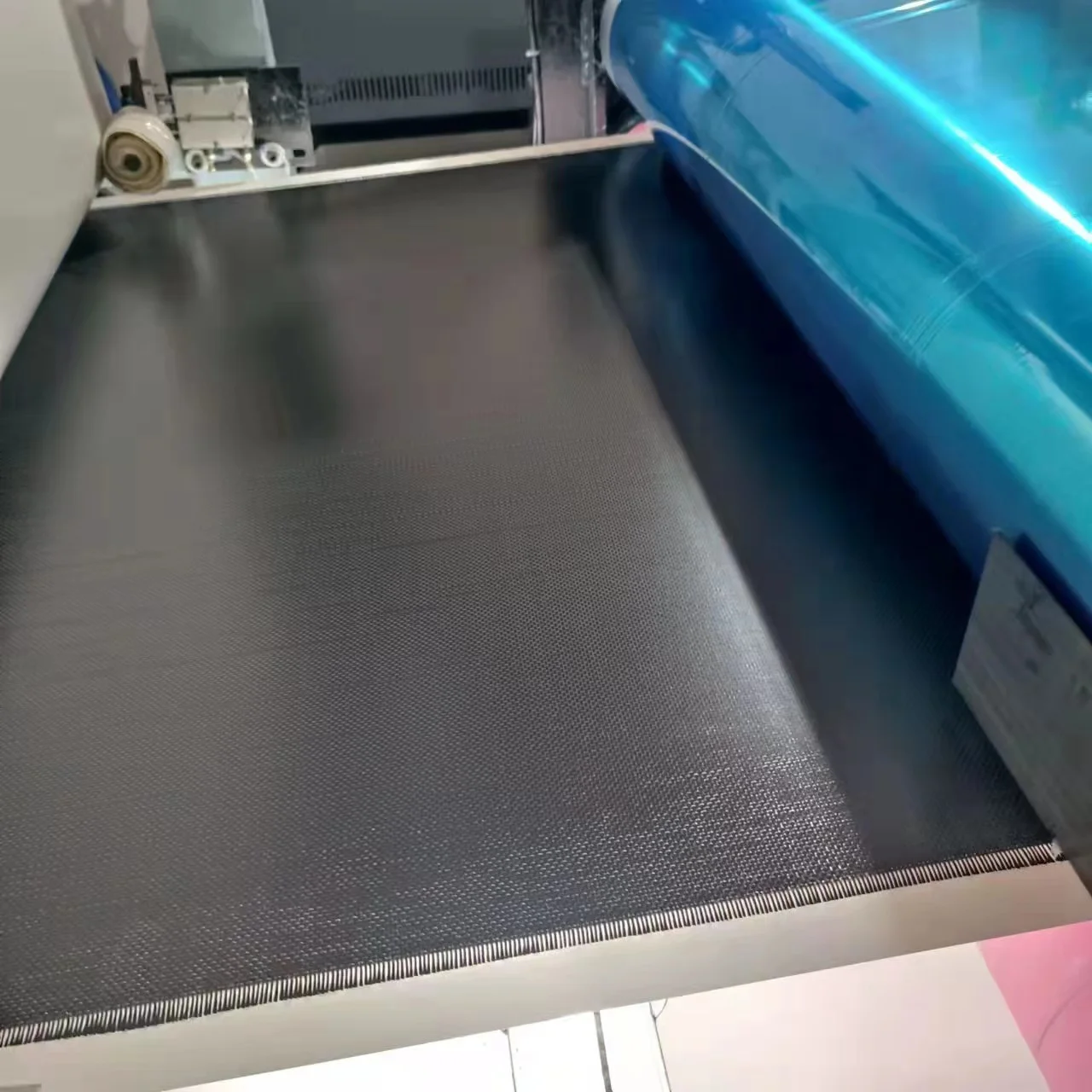 High Modulus 100 Gsm 400ud Carbon fiber prepreg cloth High Modulus 100 Gsm 400ud Carbon fiber prepreg cloth