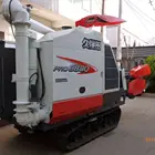 Combine Kubota Pro688Q/DC70 Combine Harvester