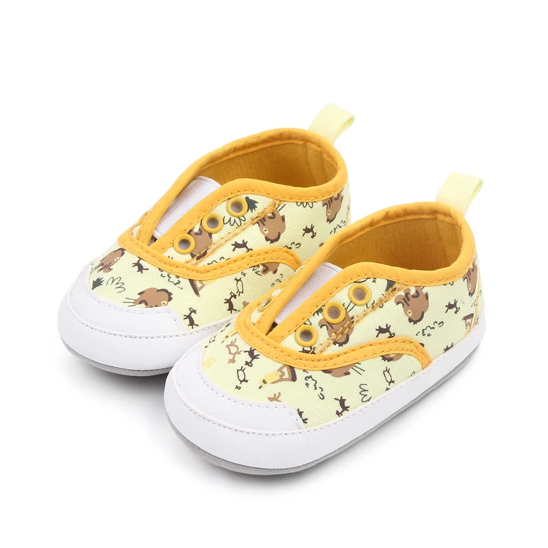 Cartoon Printed Baby Shoes Slip-on Infants Canvas Shoes Spring and Autumn Non-slip Toddler Shoes supplier