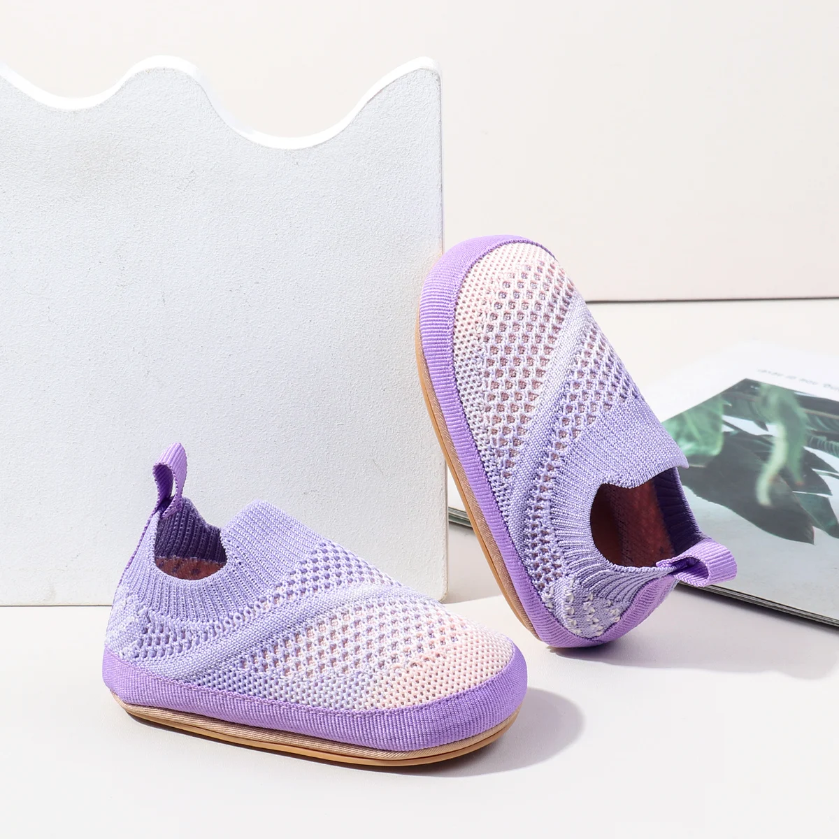 Comfortable Airy Stretchy Flexible Snug Stylish Slip-on All Seasons Infant Shoes for Boys and Girls in Summer supplier