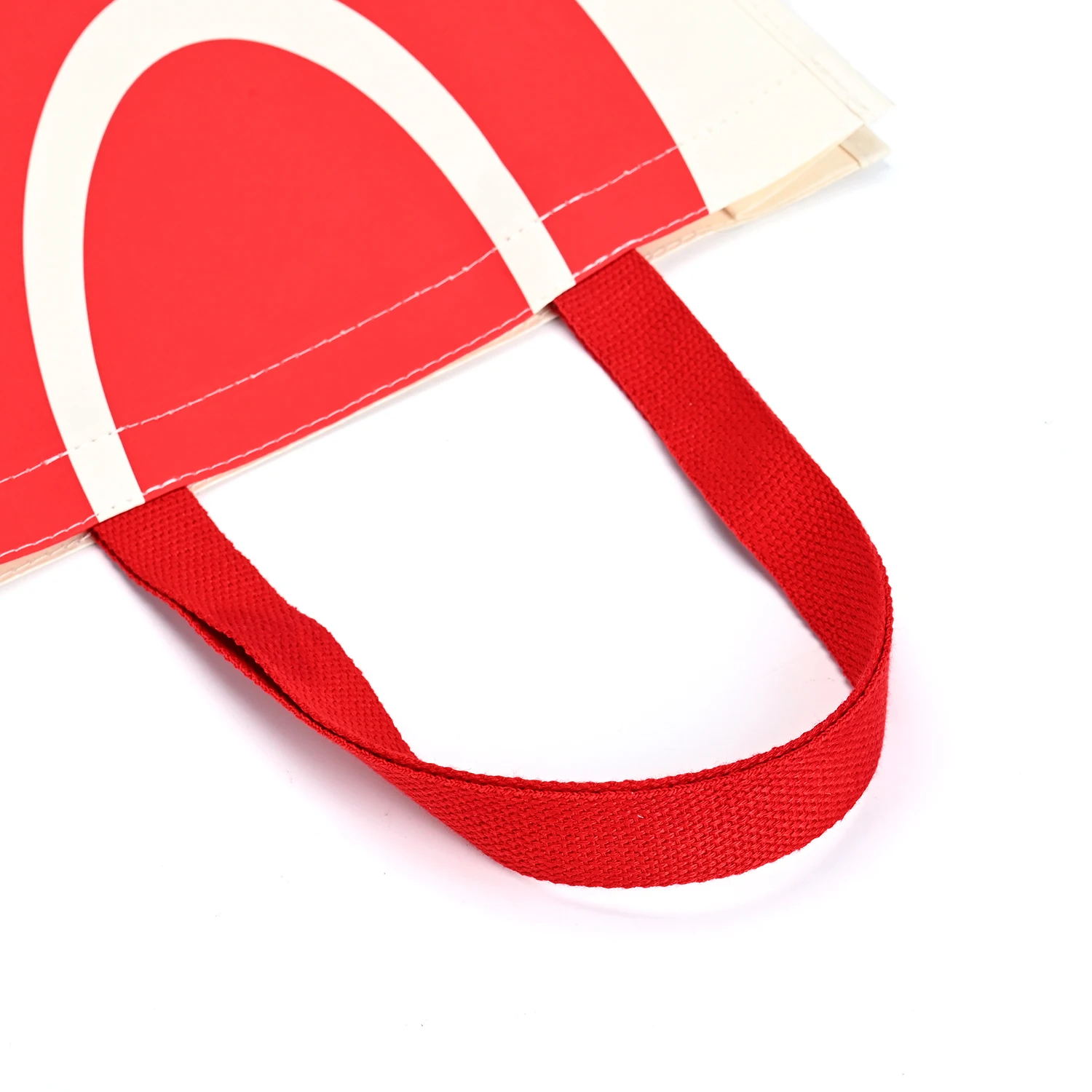 High Quality Custom Logo Thickened Waterproof Flexible Handbag Dupont Paper Nonwoven Bags with Logo for Shopping supplier