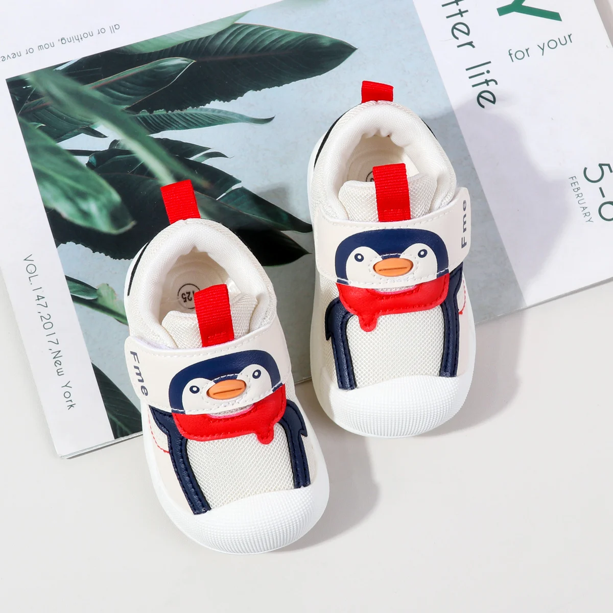 Cute Animal penguin Design Hook&loop Toddler Baby Walking Shoes manufacture