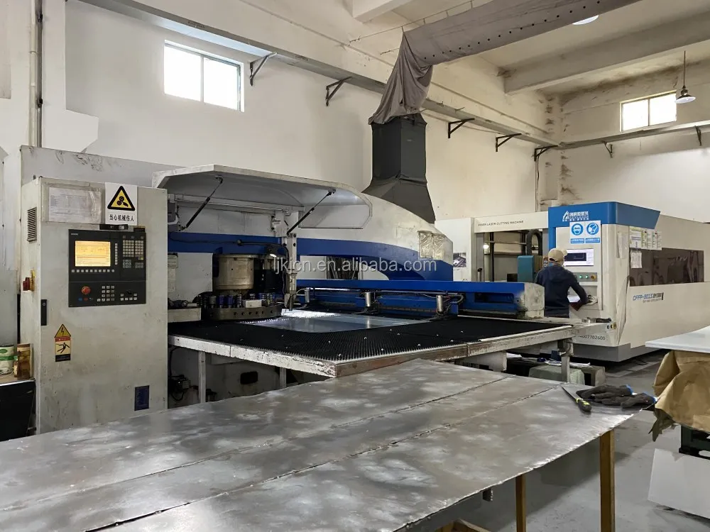 IP55 Pole Mount Nema Telecom Enclosure Small Outdoor Cabinets 6U 9U 12U 15U 18U(图11)