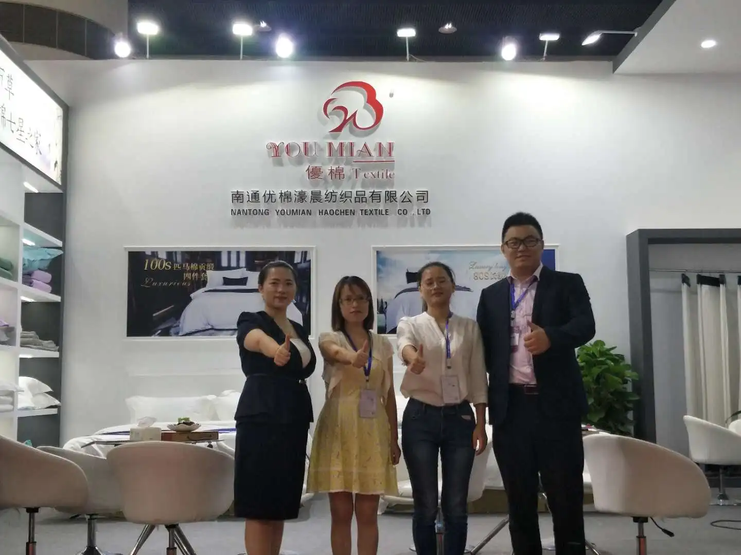 Wholesale Luxury 100% Cotton Polyester Fiber Organic Eco-Friendly Anti-Allergy Double Bed Quilt Modern Patchwork Home White