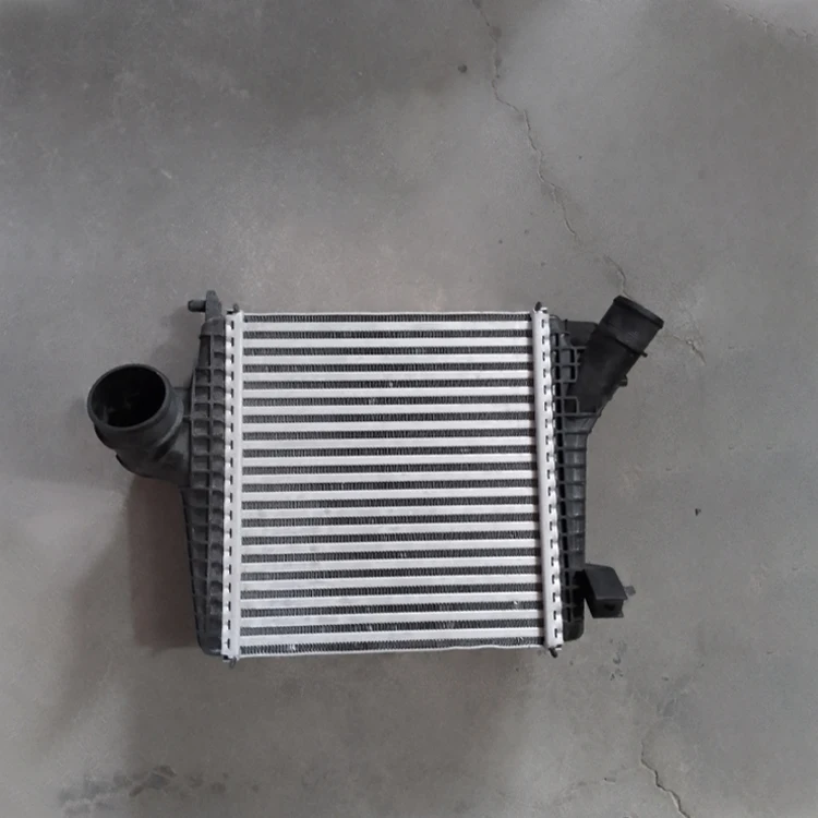 product kebel hot selling car parts intercooler 4m0145803bp oem 4m0145804br auto cooling system car cooler for audi q7 2015-5
