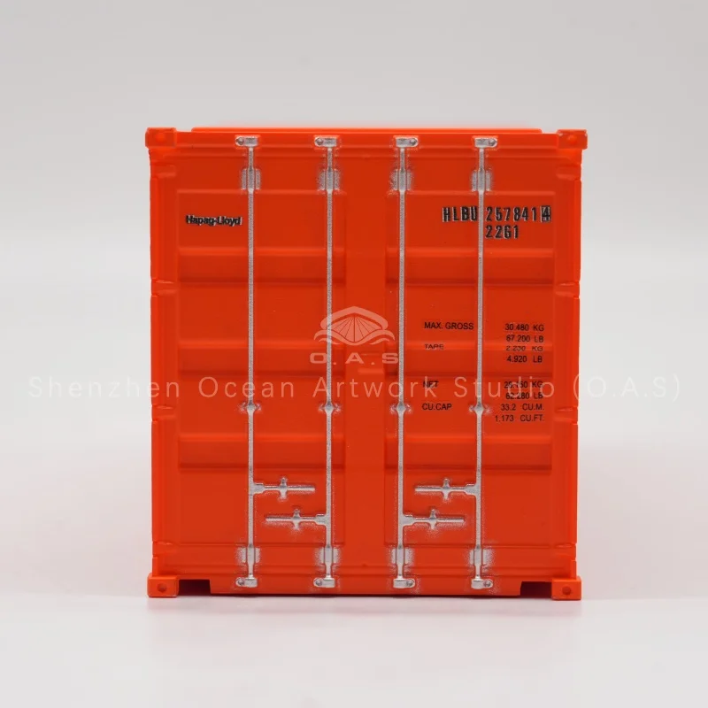 This miniature container ship model of Hapag-Lloyd is made of solid ABS material. It can be fully custom made. It serves as a delicate gift for shipping companies, ideal for office display, exhibition decoration and maritime souvenir collection.Amber@vesselmodel.com Tel:+86 18038048785