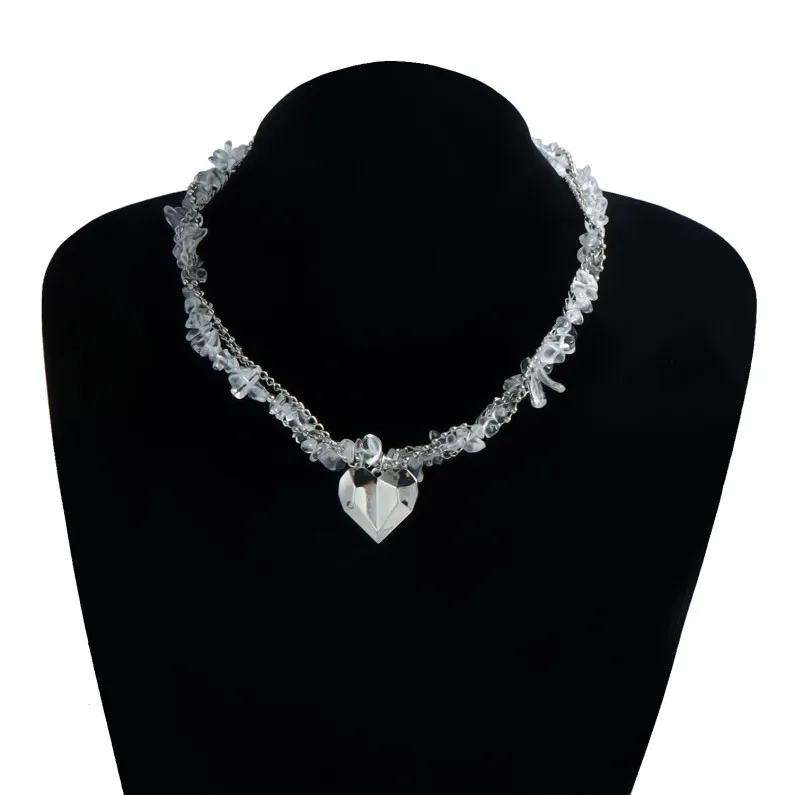 Instagram Light Luxury Fashion Style Heart-shaped Collarbone Chain Irregular Crystal Casual Necklace for Women