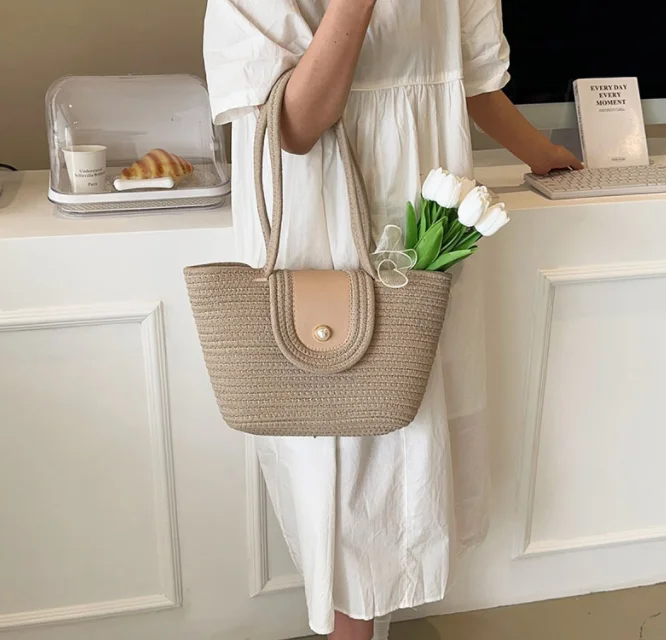 Travel Beach Woven Handbag Woven Shoulder Bag Cotton Rope Bag Beach Bag Crochet Knit Purse for Women Girl