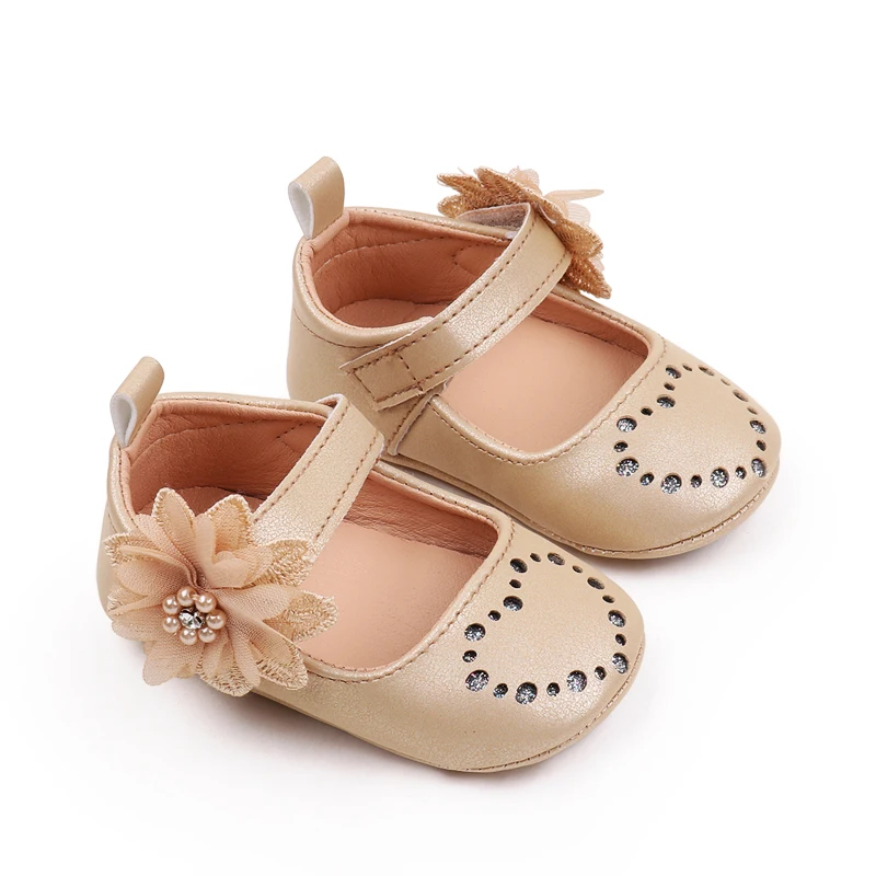 PU Leather Hollow Heart Rhinestones Lace Embroidery Flowers Solid Color Baby Girls Princess Shoes manufacture