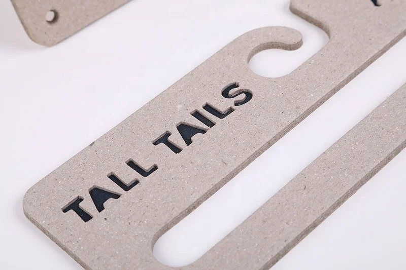 3mm Thickness Paper Cardboard Hanger For Pet Clothes Custom Logo And Color