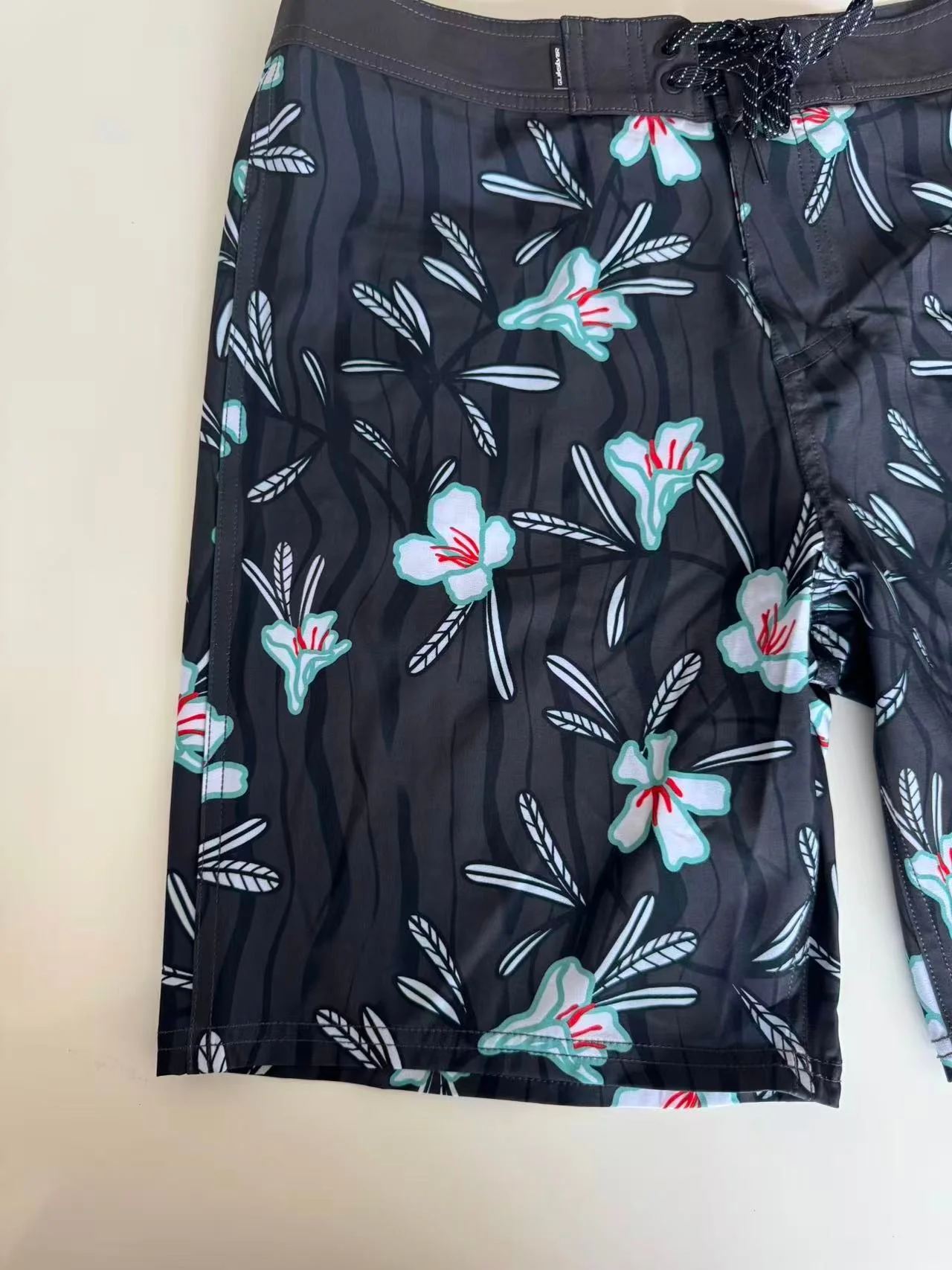 Men's Fashion Boardshorts Swim Trunks New Design Quick-Drying Breathable Spandex/Polyester Elastic Waist Pockets OEM/ODM Digital details