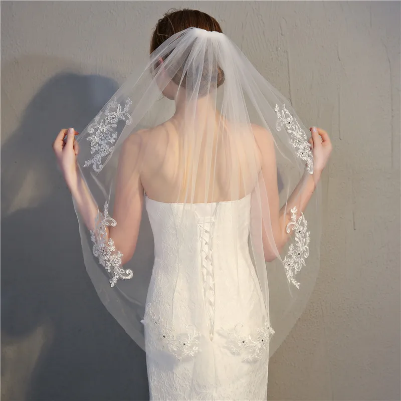 Women Wedding Veil White Ivory Elegant One Layer Lace Bridal Veil With Comb  - Buy Bridal Veil,Wedding Veil,Short Wedding Veil Product on Alibaba.com