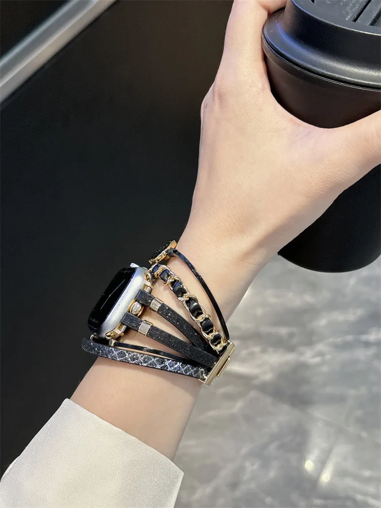 Bohemian Leather Chain Bracelet For iWatch 9/8/7/6 Fashion Luxury Women Heart Diamond Glitter Watch Straps For Apple Watch 49/45