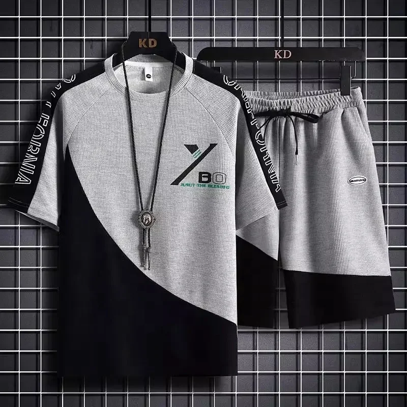 Wholesale high quality men's luxury clothing shirts shorts summer streetwear 2-piece men's T-shirt set