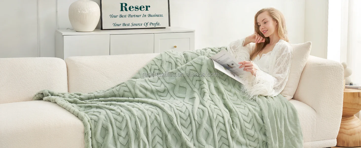 Ultra Soft Faux Rabbit Fur Winter Throw Blanket Cozy Fuzzy Plush Warm Eco-friendly Country Style Decor Gifts Luxury Thick Fluffy