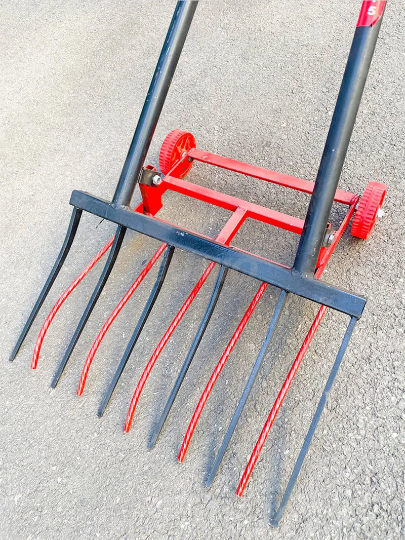 Metal Hollow Tine Outdoor Garden Hand Tools Grass Lawn Aerator H0f39738e23504472b754b0fc54a64636l