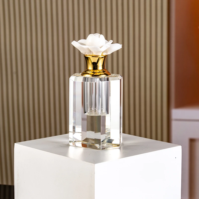 product cheap wholesale white floret can be customized 3ml glass empty bottle simple elegant crystal perfume bottle-8