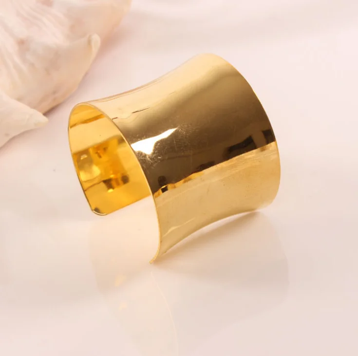 Wholesale Metal Small pretty waist Napkin Ring Holder for Wedding Event Table Decorations