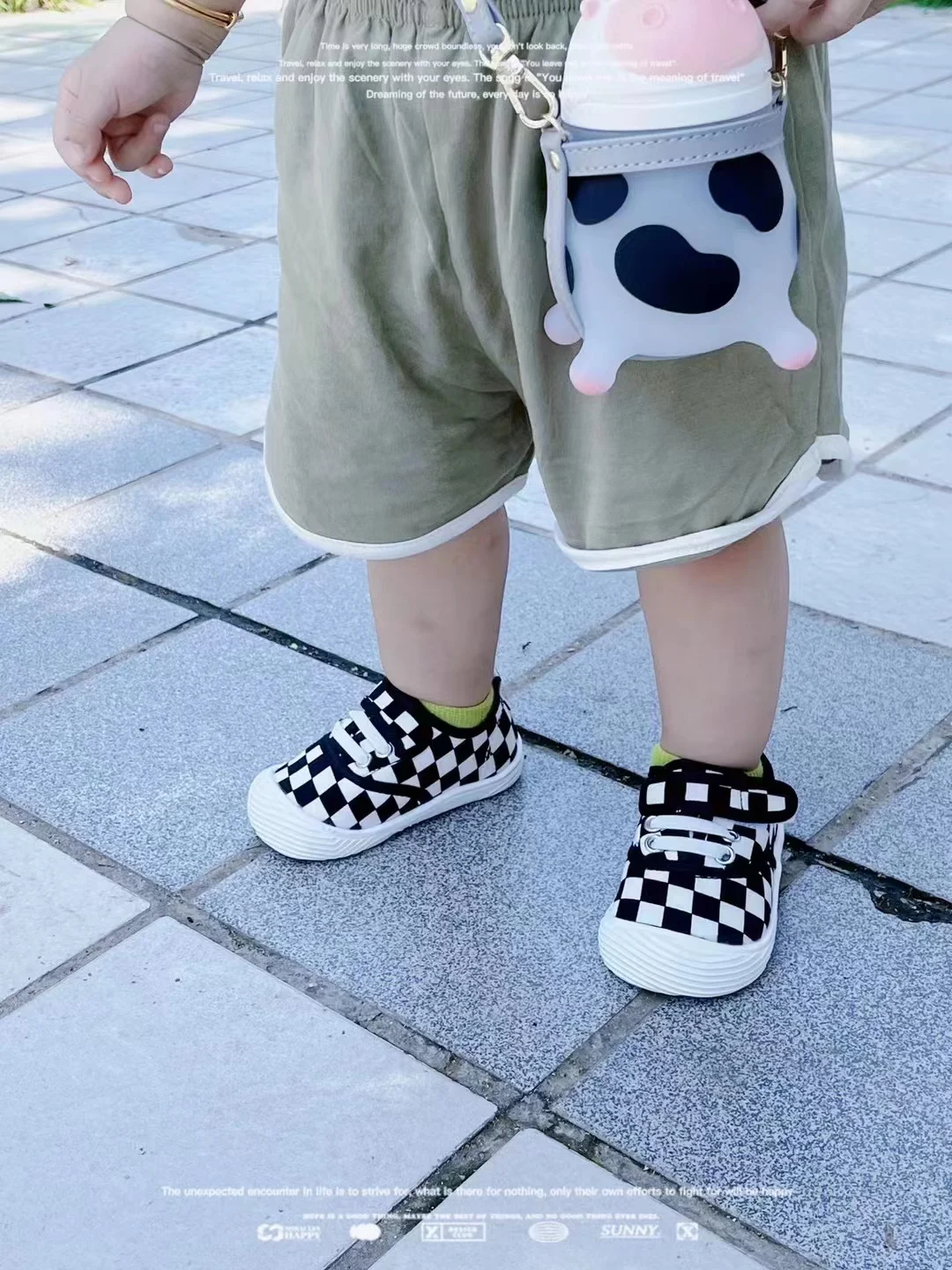 Unisex Toddler Kids Pre-Walker Sneakers Casual Lattice Canvas Shoes with Soft Rubber Outsole Fashionable for Kids supplier