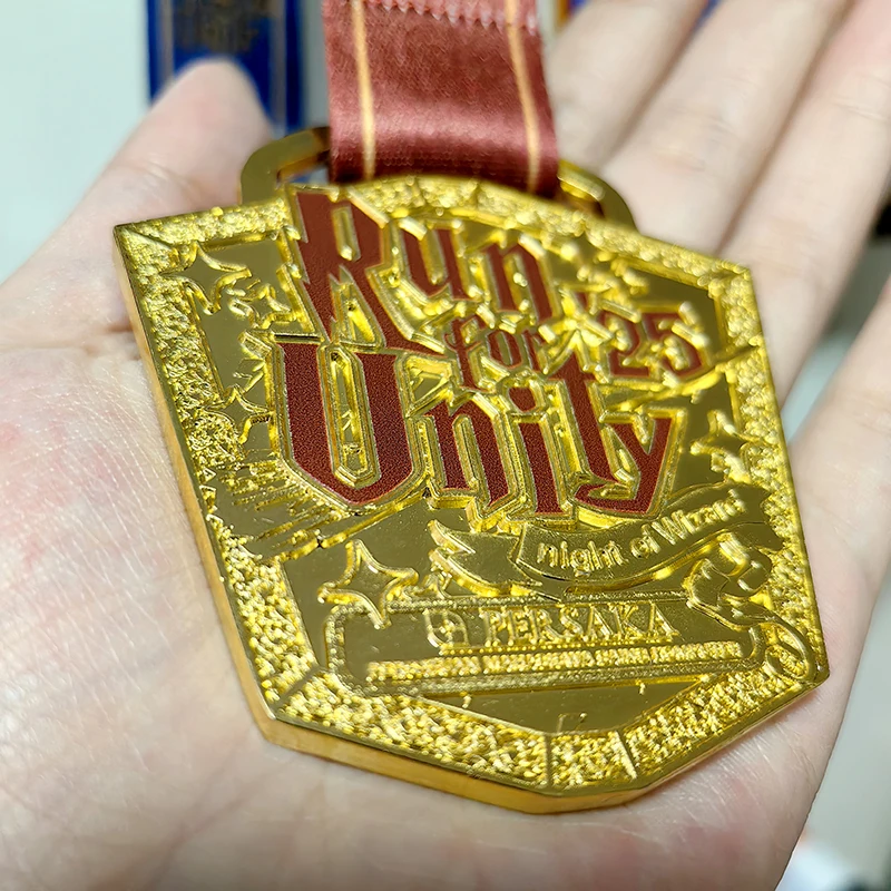 Customized Soft Enamel Gold Silver 5Km 10Km Marathon Running Medal Finisher Sports Metal Craft Medals details