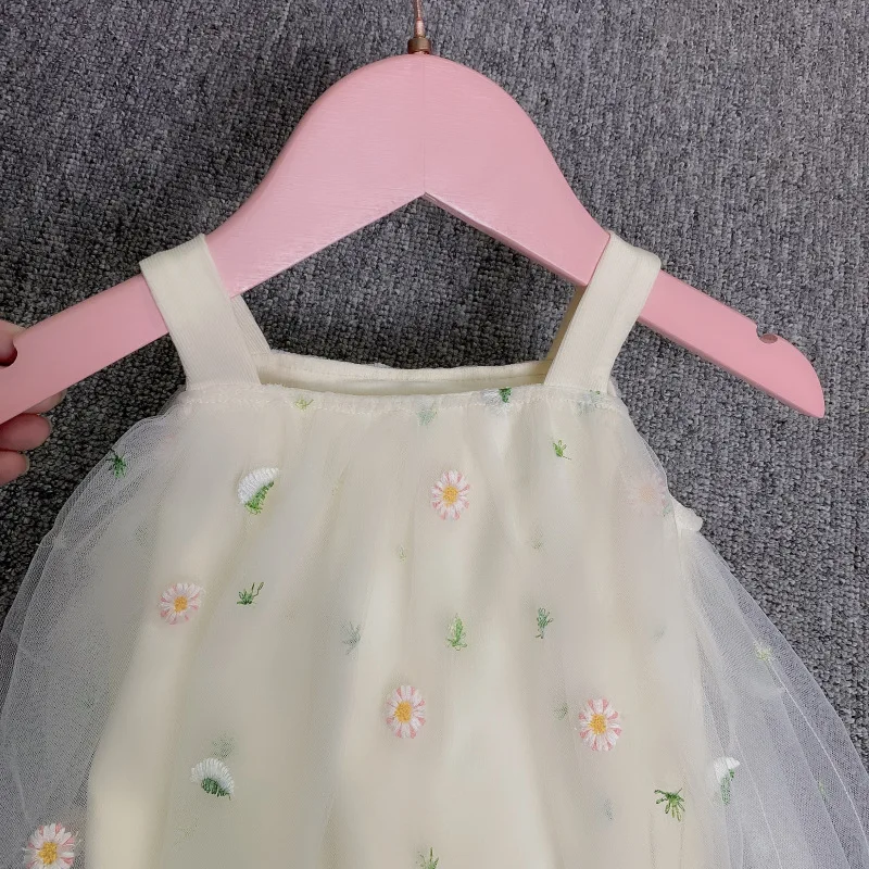Fashion Newborn Baby Girl Dress Daisy Floral Embroidery Sleeveless Strap Romper Dresses Sweet