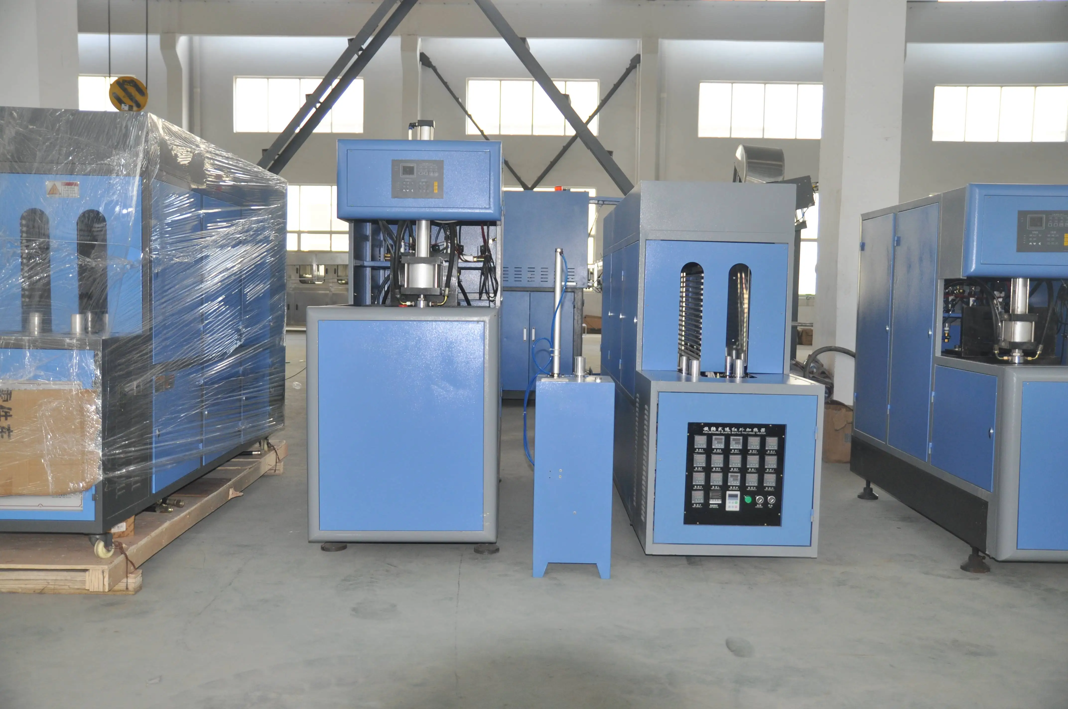 Fully Automatic Barrel Bottled Pure Still Drinking Water Filling Machine With the Speed of 600 Bottles Per Hour manufacture