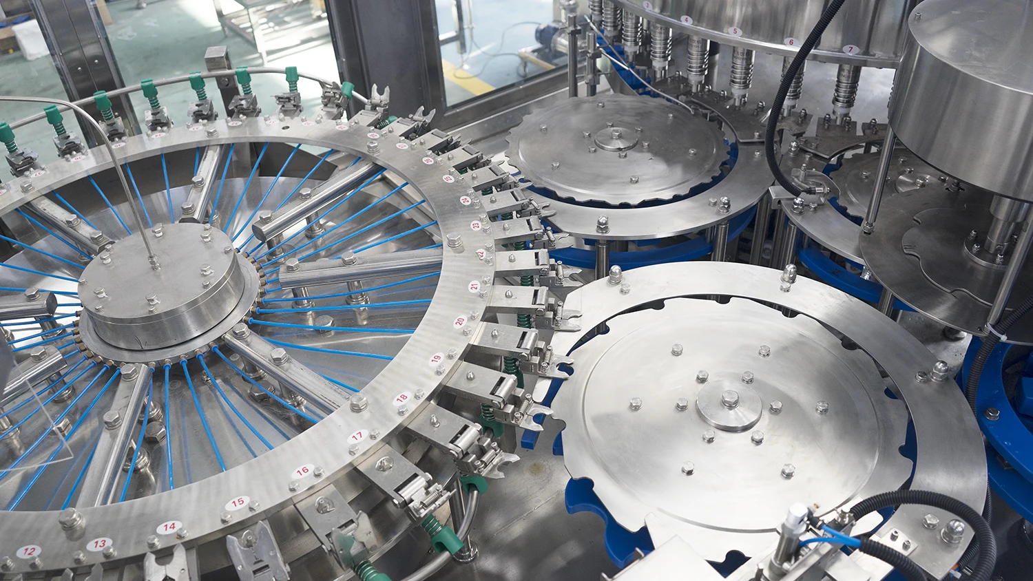 Automatic 3L-10L Large PET Bottle Water Filling Machine for Spring Mineral Table Drinking Water details