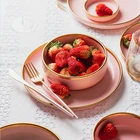 Wholesale cheap bulk main dish ceramic round gold steak plate wedding dinner dish