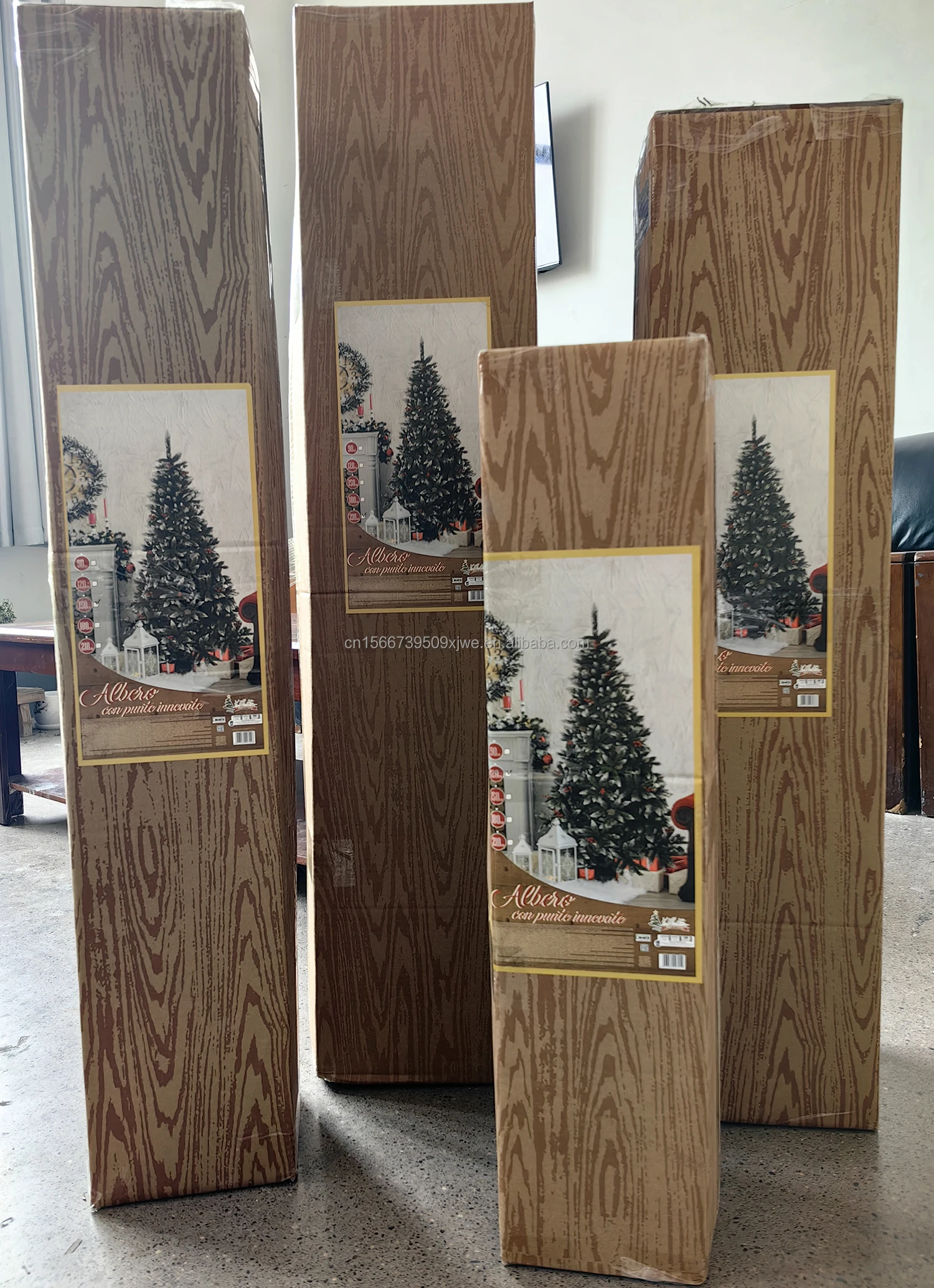China Factory Wholesale Artificial Christmas Tree New 210cm Green Artificial Luxury Christmas Tree supplier