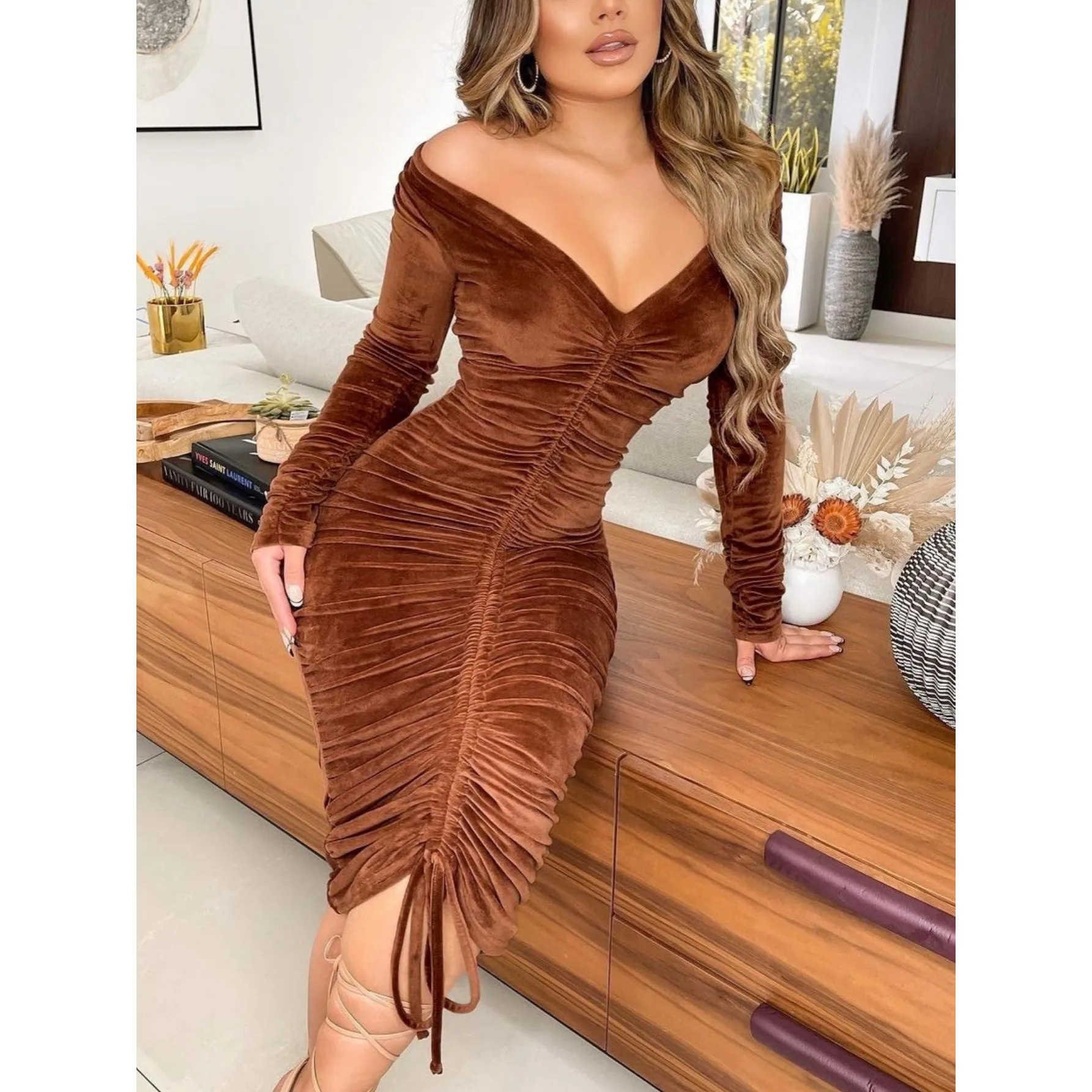 Women's Dresses V Neck Off The Shoulder Velvet Ruched Mid-length Dresses H13b0fb4e7e25449bbe8c76eb50598f78x