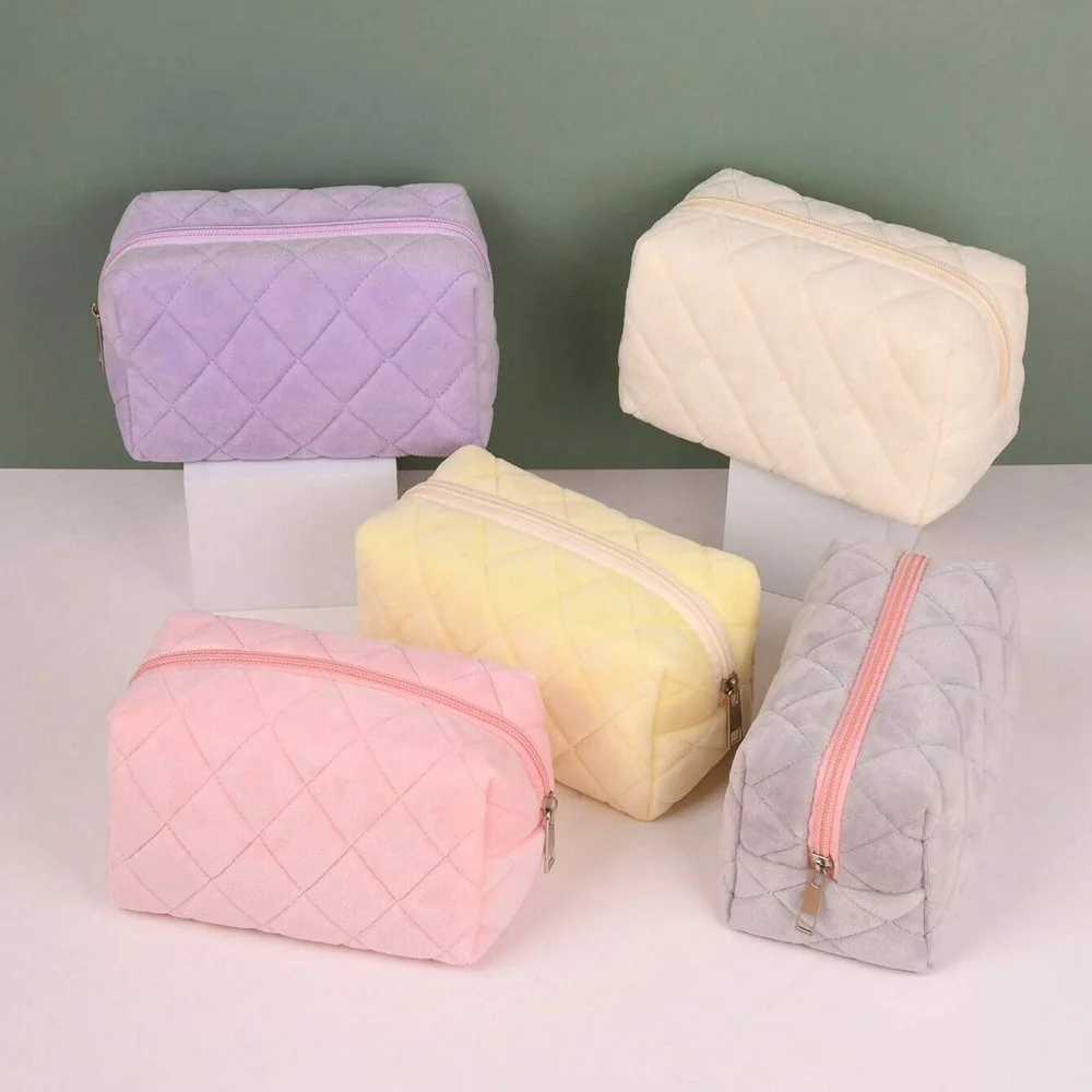 Women Zipper Soft Cotton Large Quilted Cosmetic Bag Pink Solid Color Cosmetic Bag Travel Make up Toiletry Bag details