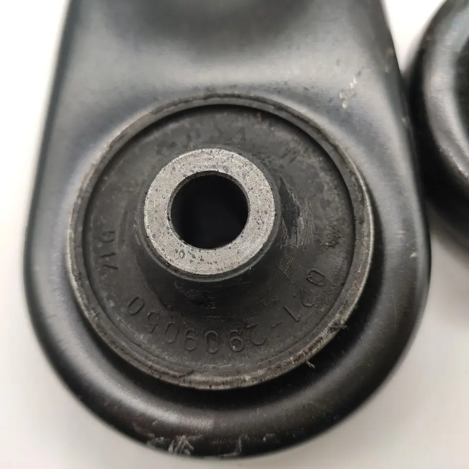 Wholesale High Quality Car Suspension Parts Front Control Arm For Karry