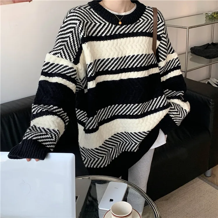 High Fashion Women Knit Striped Sweater 