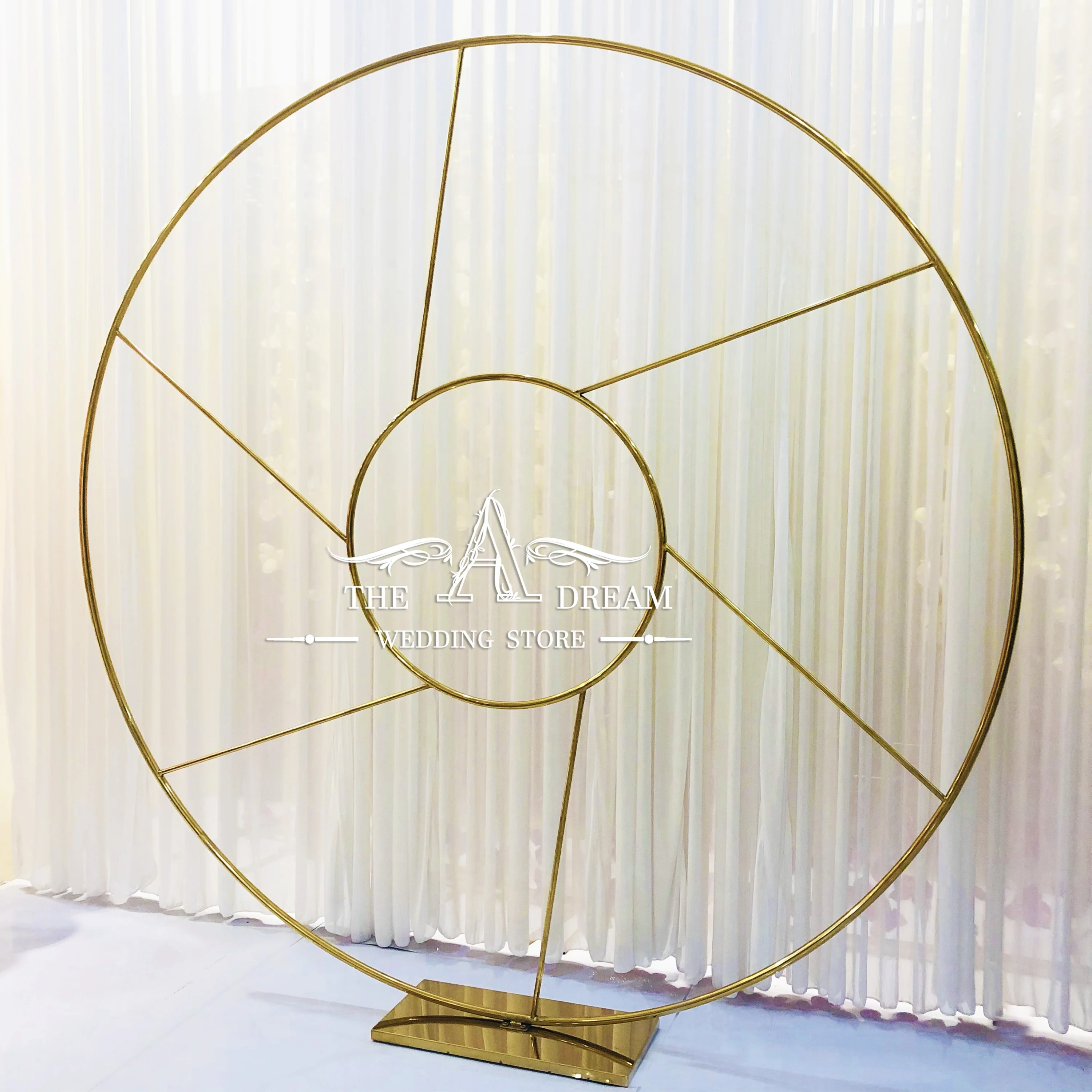 Windmill Stainless Steel Round Gold Wedding Decoration Backdrop Luxury Backdrop Stand For Wedding Events