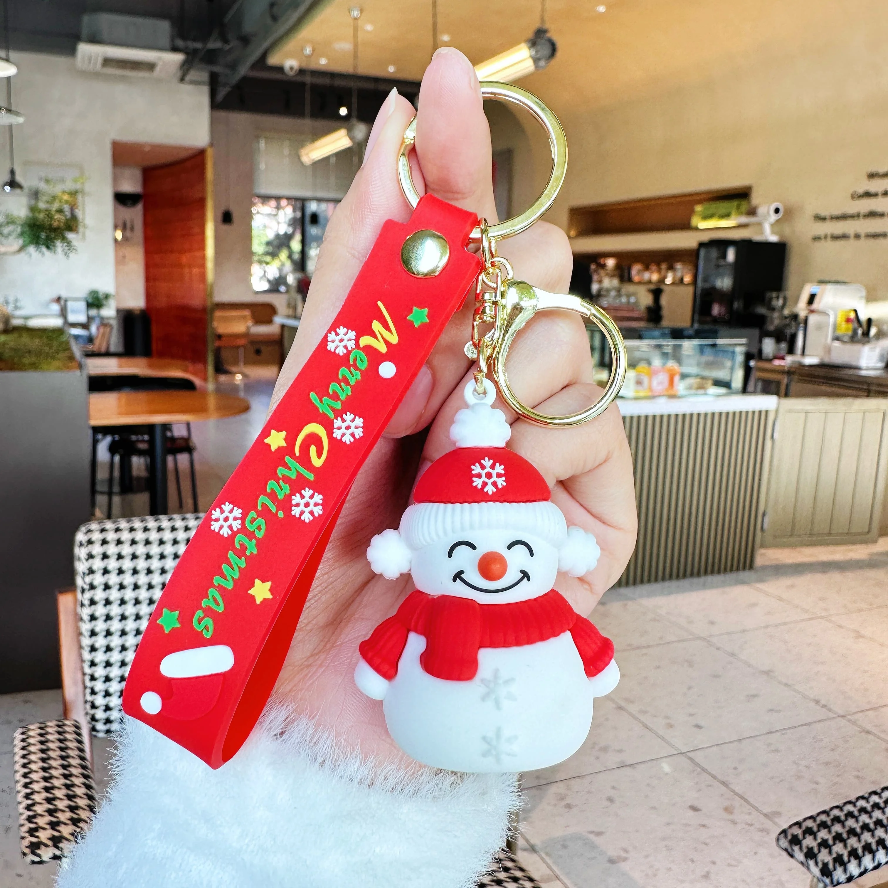 Hot selling Christmas Keychains Cartoon Santa Claus pendant Elk Snowman Keyring For Women Children Gift 2024 New Year Decoration