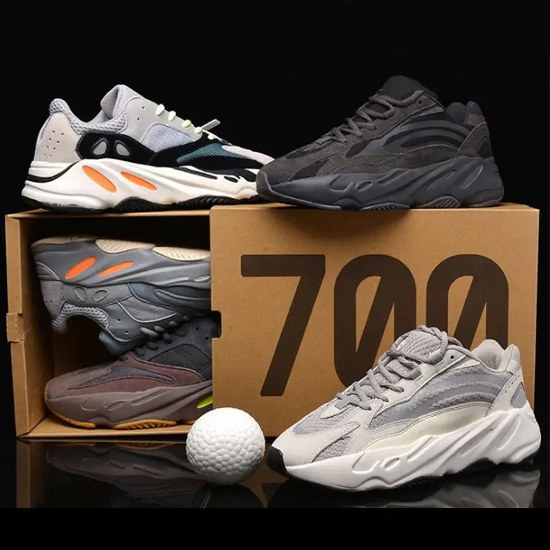 yeezy 700 size run