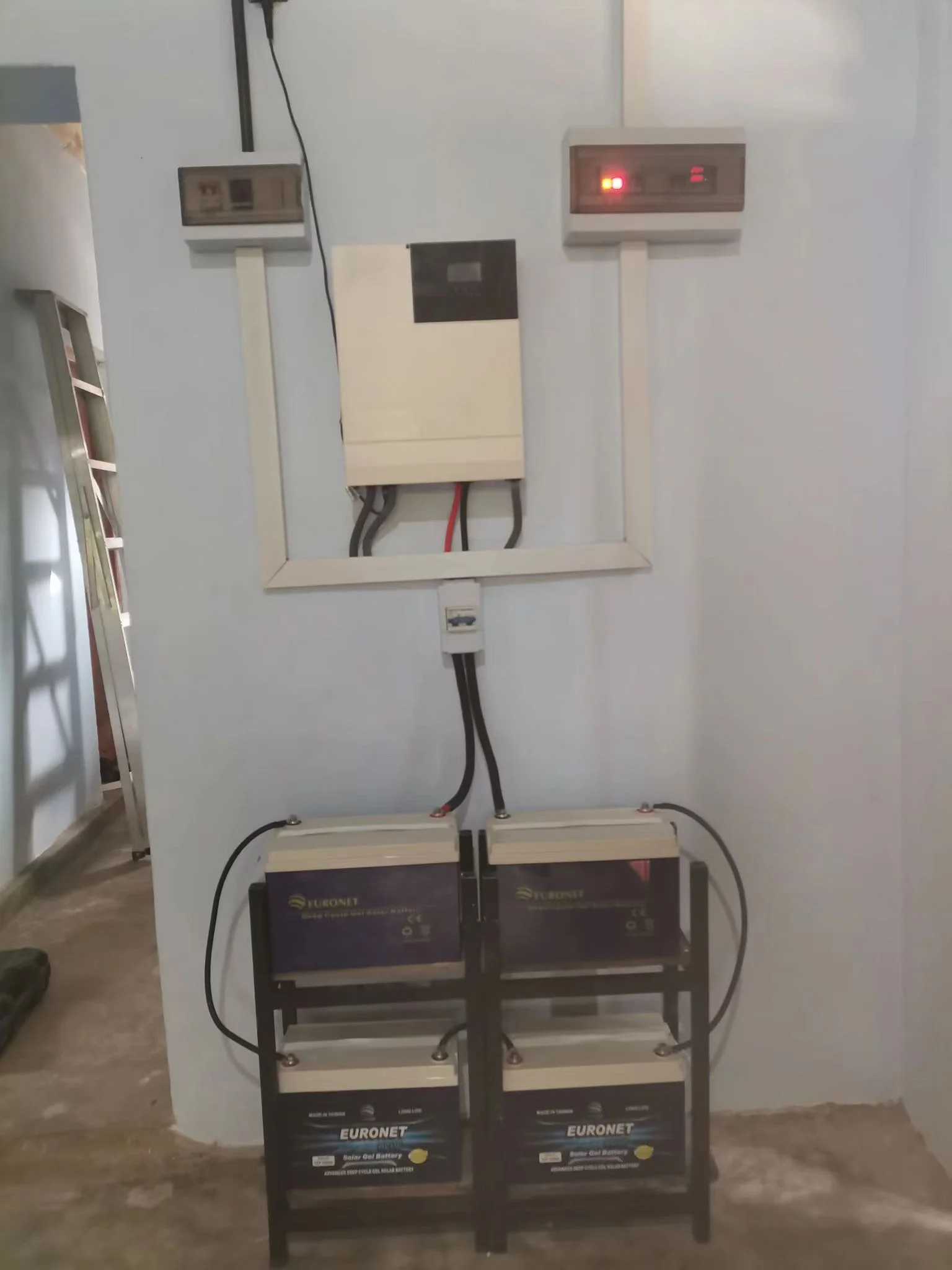 600W 800W 1200W Home Use on Grid Micro Inverter HM-1200 Solar Inverter for Home Use Solar Power details