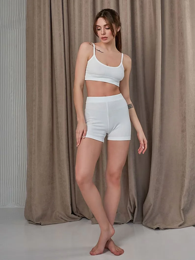 custom casual summer sexy shorts 2023 new luxury 2 piece casual gym skirt set suits 2 piece dress set women linen clothing