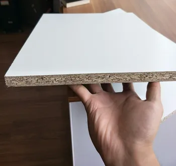 Customized High Quality 18mm White color Wood Grain Color Melamine Particle Board Melamine Chipboard