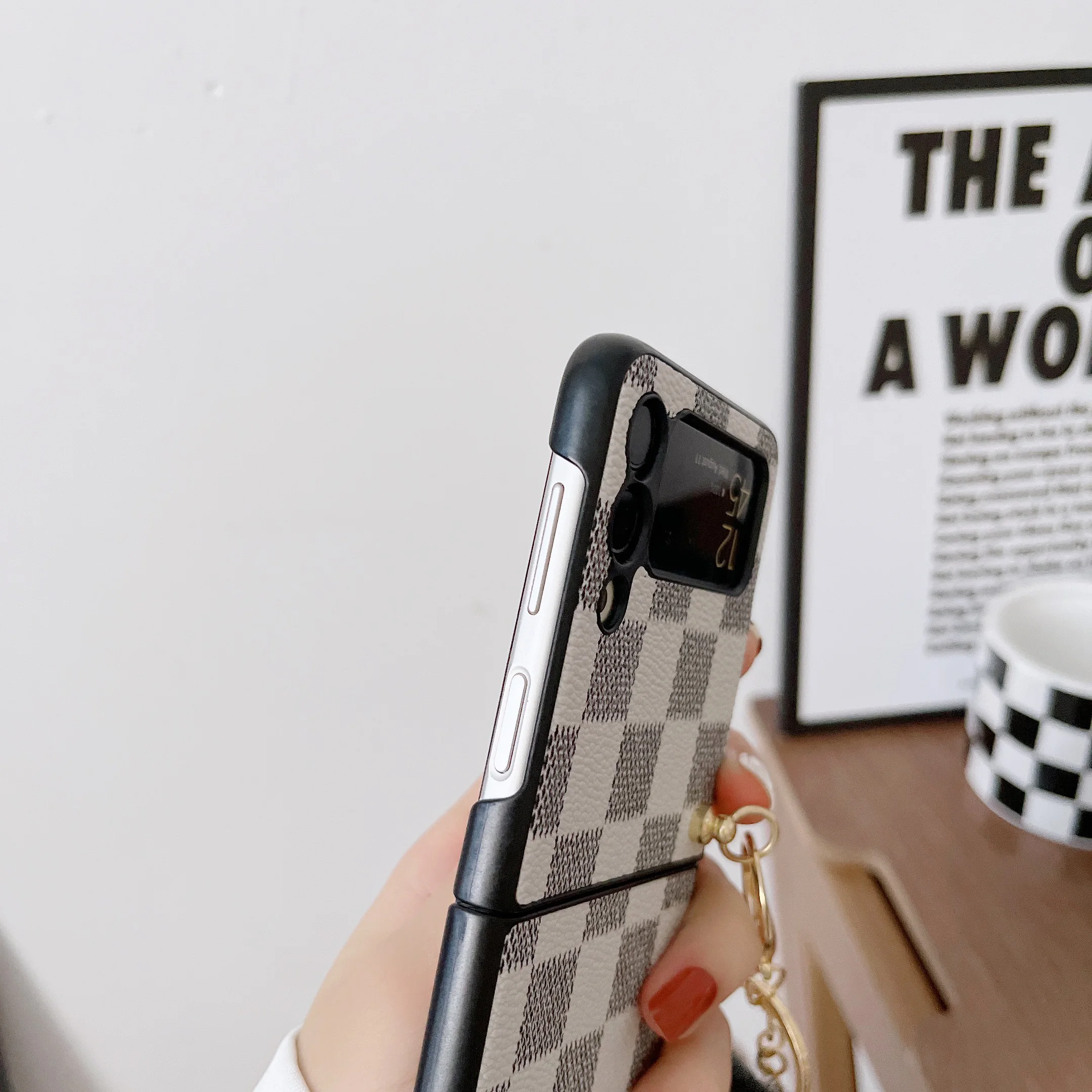 Luxury leather folding phone cases for samsung galaxy z flip z fold 3 4