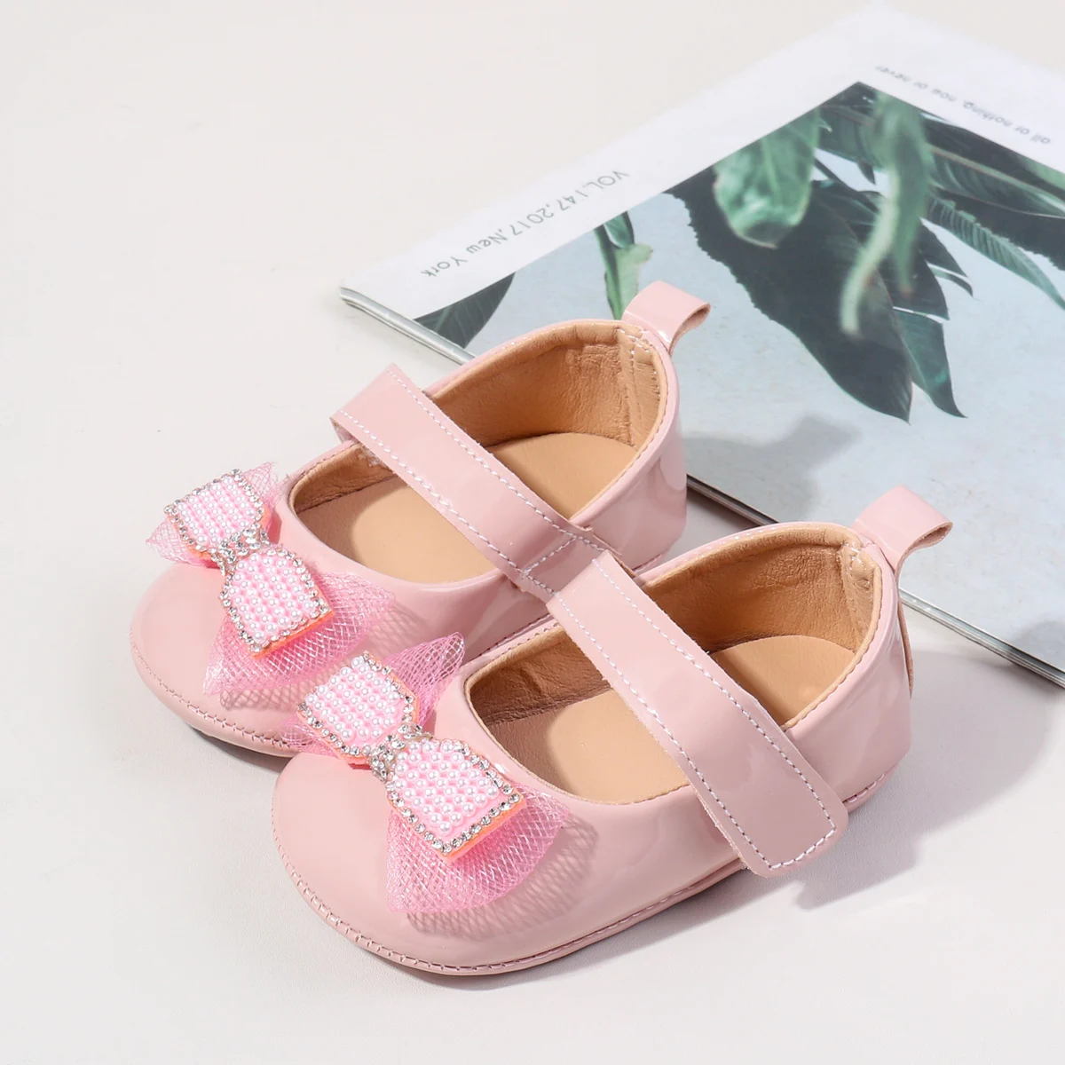 Beautiful Bling Design PU Leather Baby Infant Newborn Girl Princess Shoes 2025 manufacture