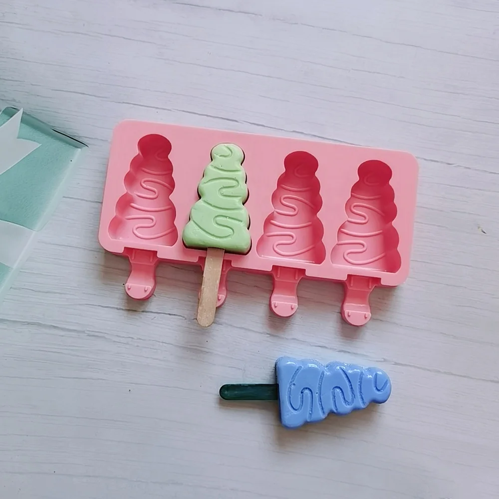 Summer Silicone Ice Cream Mold 4 Holes Popsicle Christmas Tree Shape Maker Chocolate Tray Dining Bar Home Garden Baking Tools