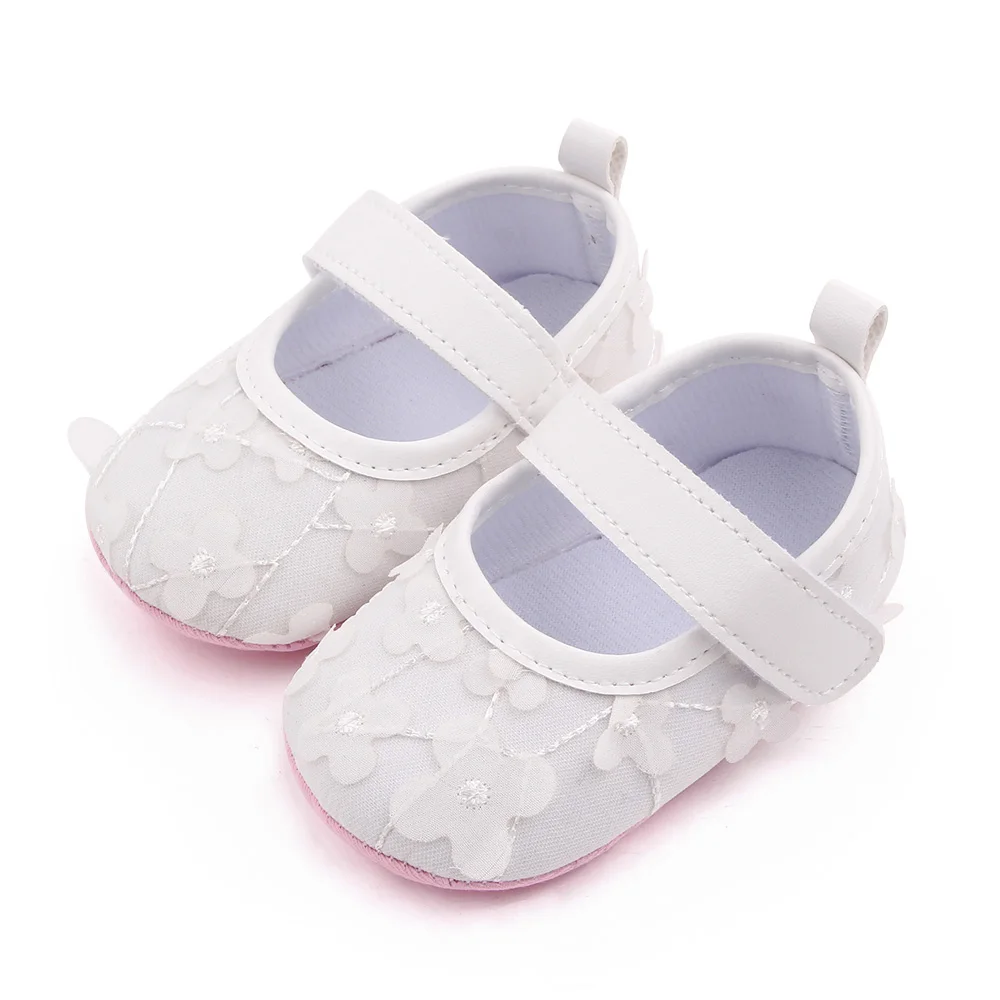 New Infants Cute Solid Color Small Flowers Indoor Soft Soled Toddler Shoes for Baby Girls manufacture