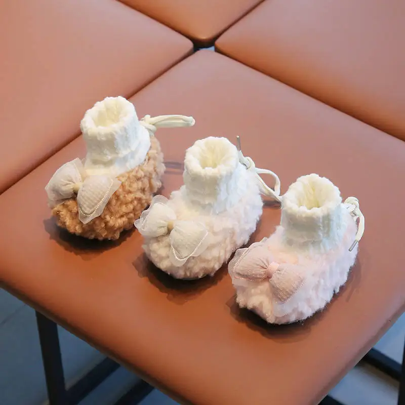 Autumn and winter baby shoes new soft-soled plus velvet warm non-slip front shoes