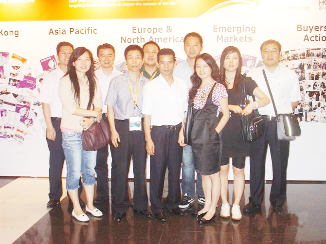 High-performance Optical Fiber Cable with 0.37 NA and 1500/1535 μm for High Power Laser Applications