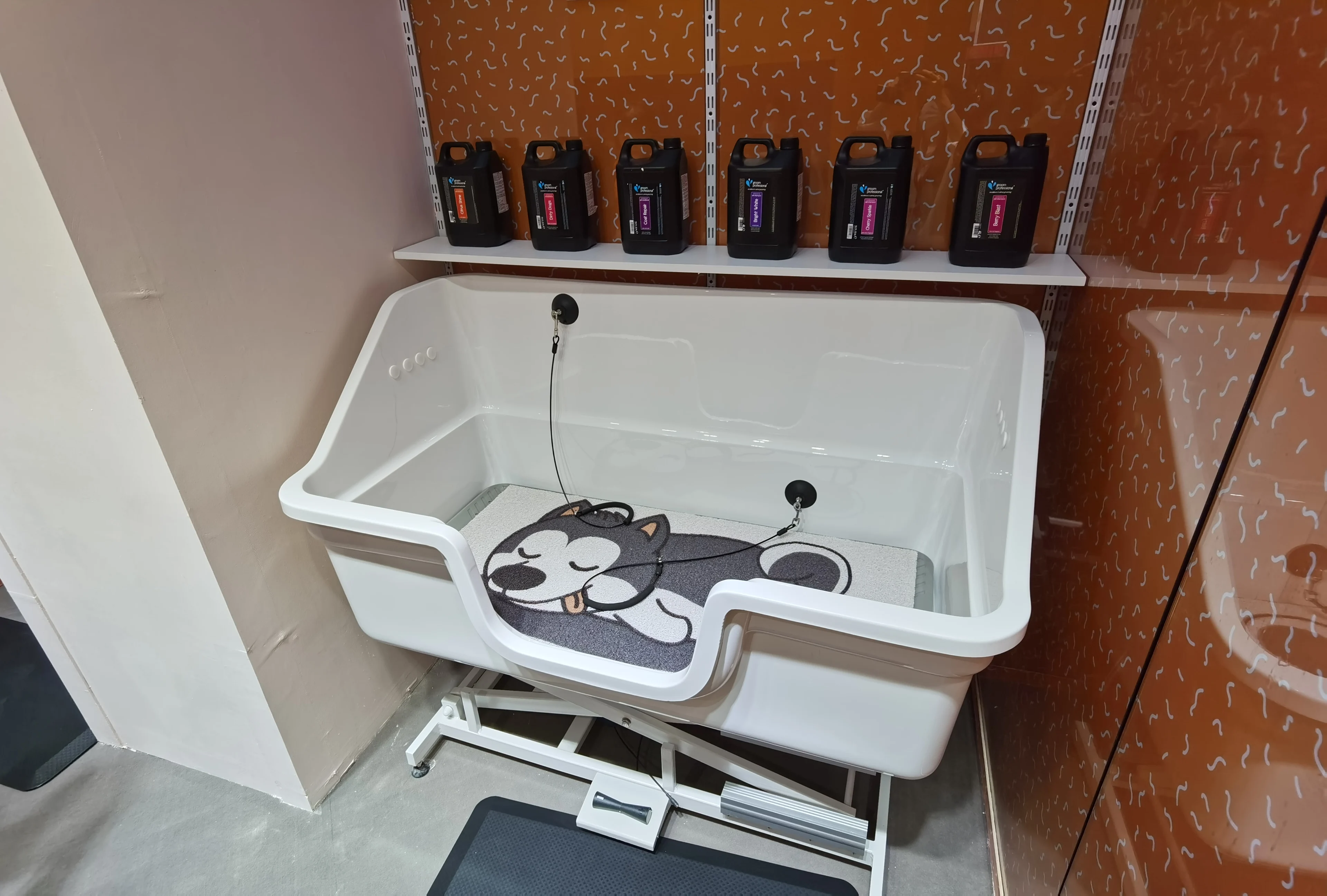 Aeolus Electric Lifting Fiberglass Dog Bathing Tub Pet Cleaning Bathtub