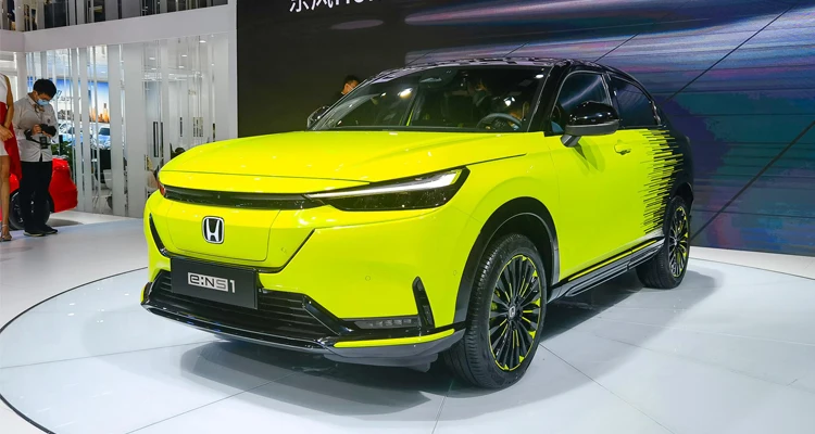 Luxury Ens Electric Suv Top Of The Line With A Range Of Kilometers